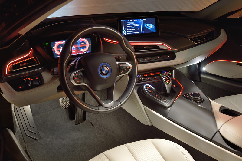 BMW i8, Cockpit