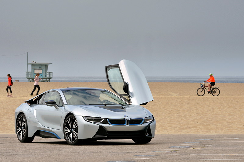 BMW i8