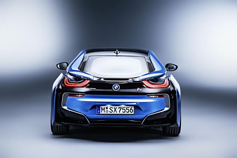 BMW i8 mit exklusivem Vollaustattungspaket Pure Impulse