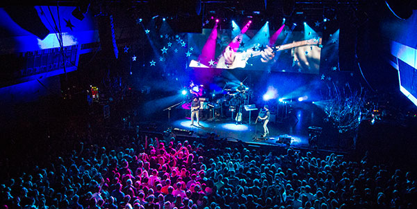 Coldplay Konzert, BMW Welt, 06.12.2014