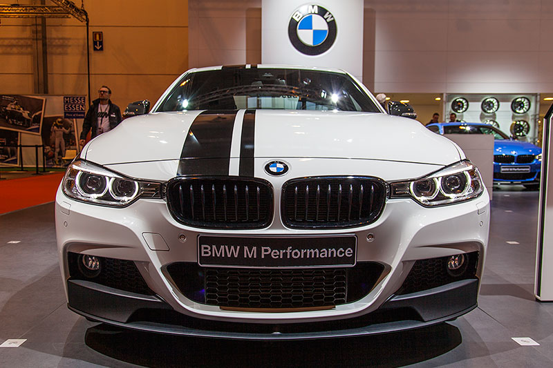 BMW 320d (F30) mit BMW M Performance Komponenten auf der Essen Motor Show 2014