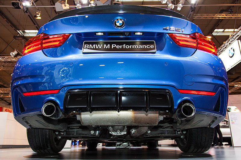 BMW 435i mit BMW M Performance Komponenten: Schalldmpfer-System (895 Euro)