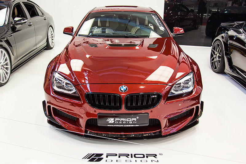 BMW M6 mit Widebody Motorhaube von Prior-Design