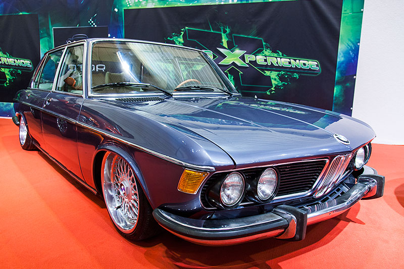 BMW 2.8 L (E3) in der tuningXperience Ausstellung, Essen Motor Show 2014