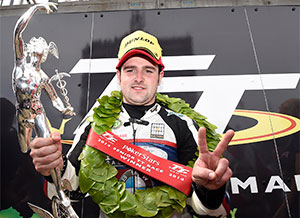    Isle of Man TT (GBR). 7. Juni 2014. Team BMW Motorrad Hawk Racing Rider Michael Dunlop #6 (GBR).