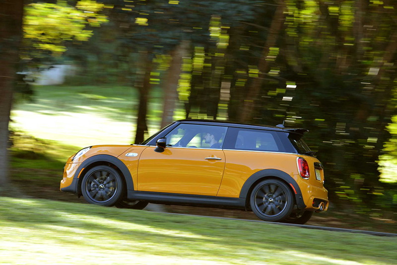 MINI Cooper S (F56) in Volcanic Orange on location in Puerto Rico