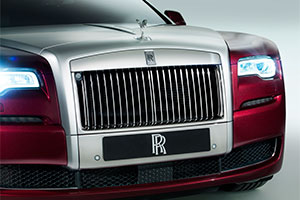 Rolls-Royce Ghost Series II - Beleuchtungstechnik zeigt den Weg