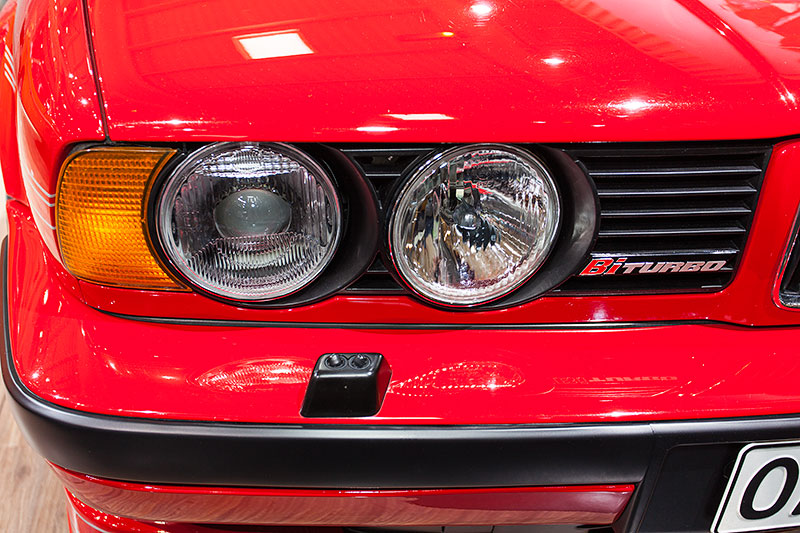 Alpina B10 Bi-Turbo, Scheinwerfer