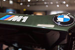 BMW M1, Typbezeichnung und BMW Logo auf der Heckklappe