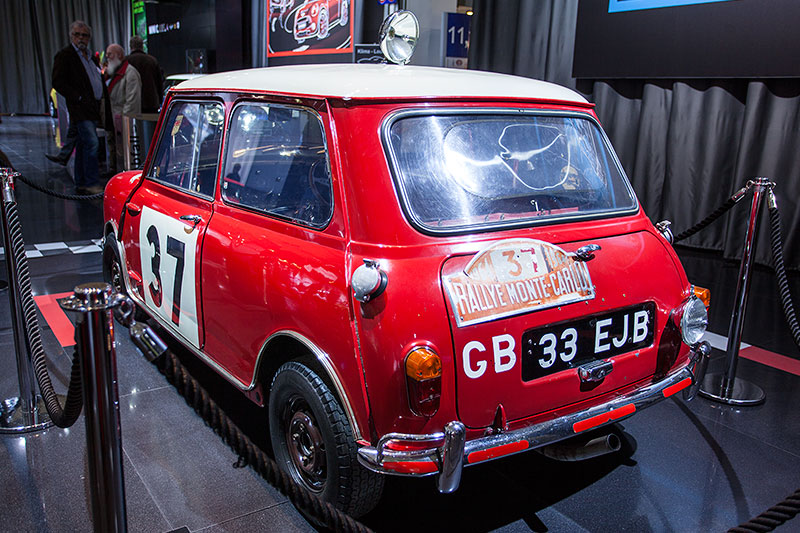 Morris Mini Cooper S - Rallye Werkswagen '33 EJB', gewann im Jahr 1964 erstmals f�r Mini die Rallye Daker