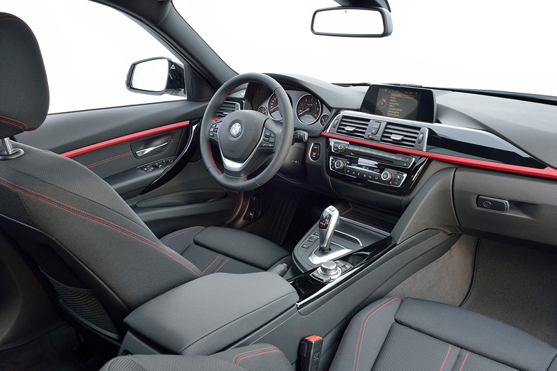 Der neue BMW 320d Touring EfficientDynamics Edition. Modell Sport Line. Interieur.