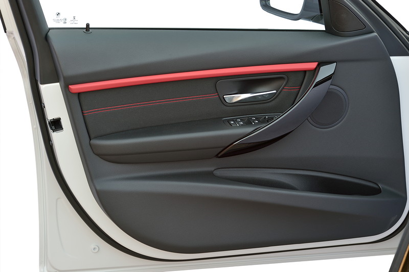 Der neue BMW 320d Touring EfficientDynamics Edition. Modell Sport Line. Interieur.