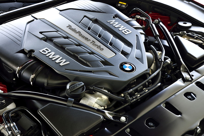 BMW 650i Cabrio, Facelift 2015, Modell F12, V8-BiTurbo Motor