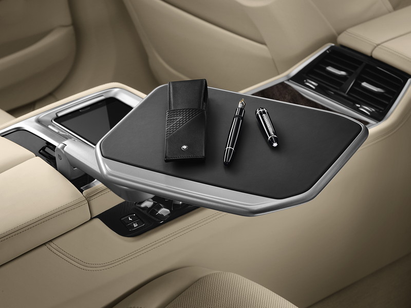 Montblanc for BMW Meisterst�ck Platinum Line Le Grand Fountain Pen and Meisterst�ck Pen Pouch Flap