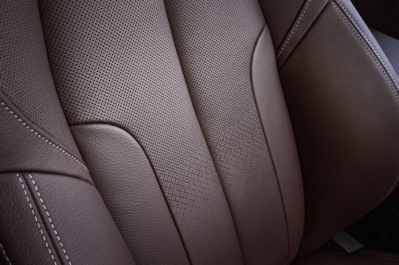 BMW X1. Modell xLine. Innenraum, Leder Dakota mit Perforierung Mokka.
