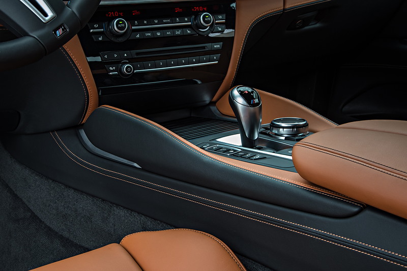 BMW X6 M, Interieur