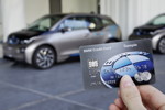 Neue BMW Kreditkarte mit Schl�sselfunktion