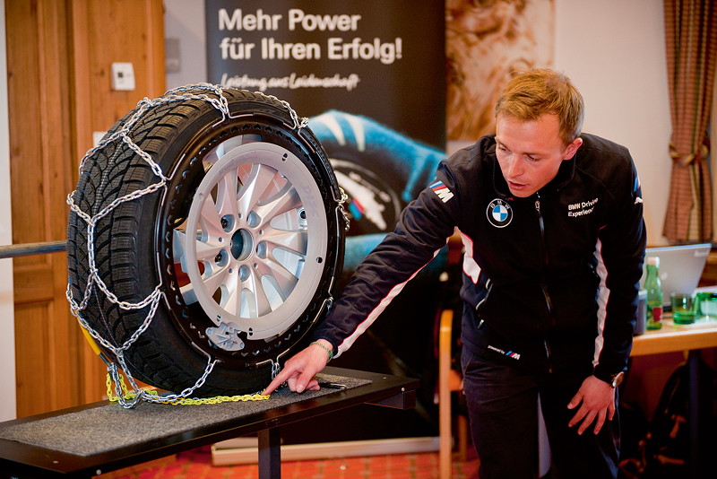 BMW Driving Experience, Snow BMW Basic Training Theorie