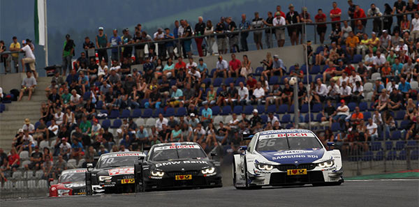 Spielberg (AT), 1. August 2015. BMW Motorsport, Rennen 9, Maxime Martin (BE) im SAMSUNG BMW M4 DTM and Bruno Spengler (CA) im BMW Bank M4 DTM.