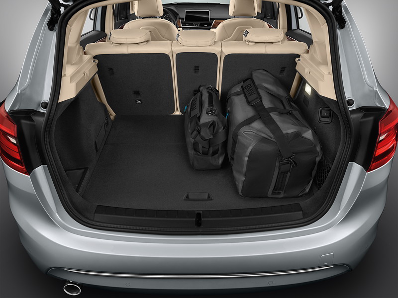 BMW 225xe Active Tourer, geteilt umlegbare Fondsitzbank