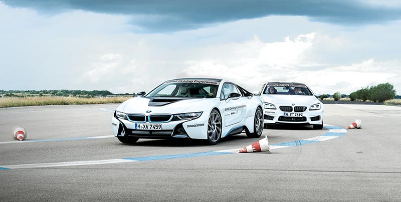 'BMW i meets BMW M', ein neues Training der BMW Driving Experience.