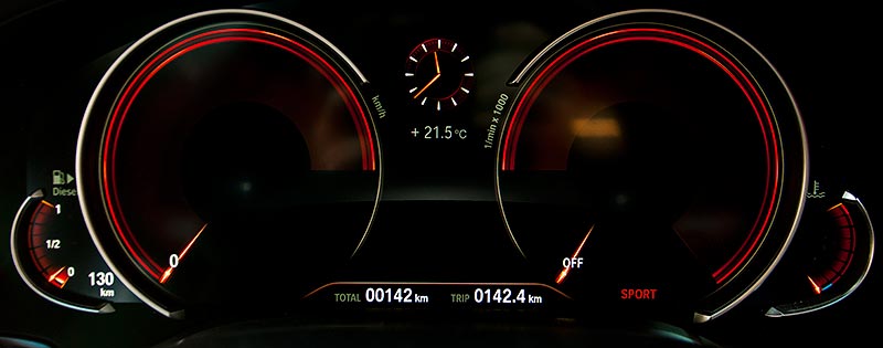 BMW 730d xDrive mit M Sportpaket, multifunktionales Instrumentendisplay