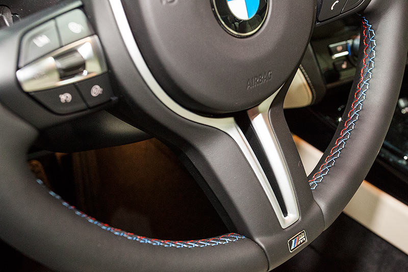BMW M6 Gran Coup, Lenkrad