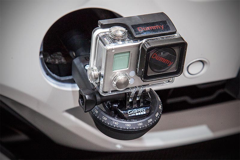 BMW X6 xDrive35i mit BMW M Performance GoPro Kamera Halterung