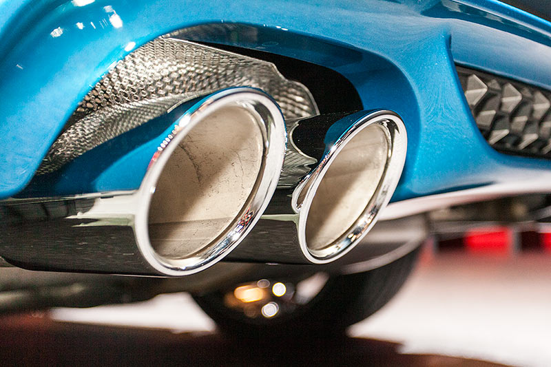 BMW X6 M, Auspuff-Endrohre