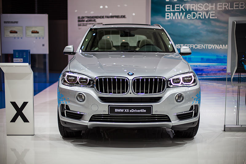IAA 2015: BMW X5 xDrive40e