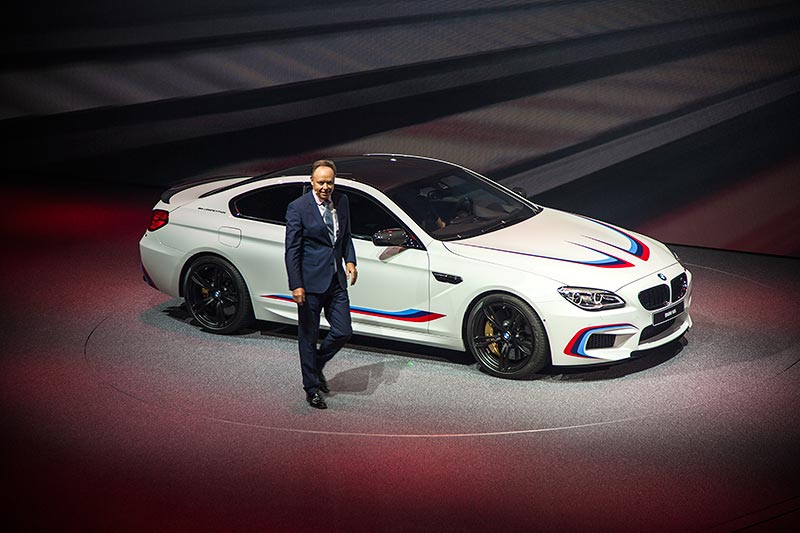 Ian Robertson stellt den BMW M6 Competition Edition vor, BMW Pressekonferenz, IAA 2015