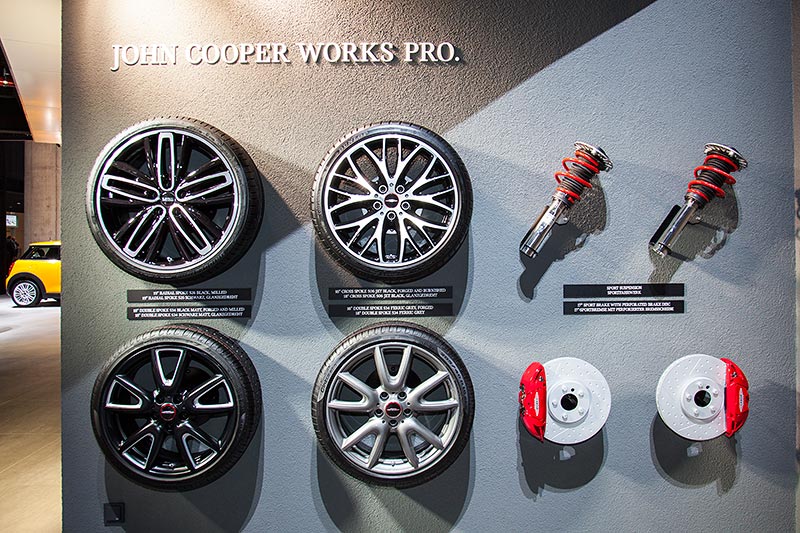 IAA 2015: MINI John Cooper Works Pro Details