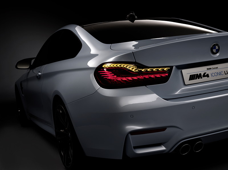 BMW M4 Concept Iconic Lights, BMW Organic Light, Sport Modus und Blinker