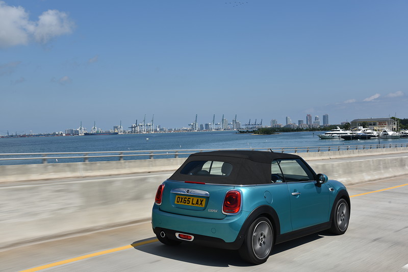 MINI Cabrio
