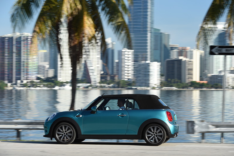 MINI Cabrio