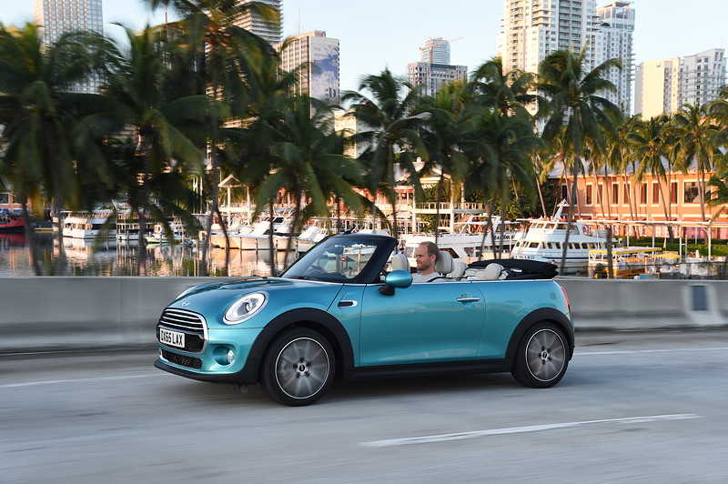 MINI Cabrio