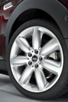 MINI Clubman. 18 Zoll Leichtmetallfelge Star Spoke silver.