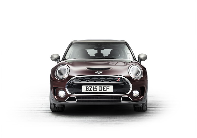 MINI Clubman. Pure Burgundy metallic.
