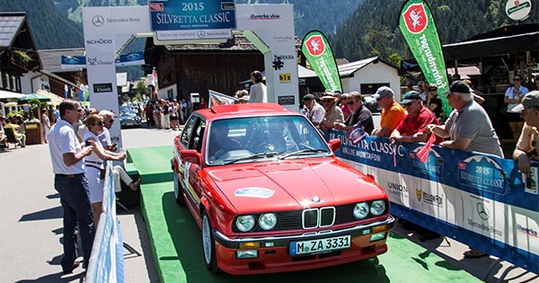 BMW Group Classic auf der Silvretta Classic Rallye 2015, BMW 333i (E30).