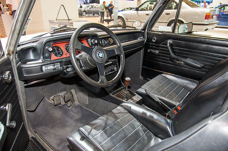 BMW 2002 turbo, Interieur