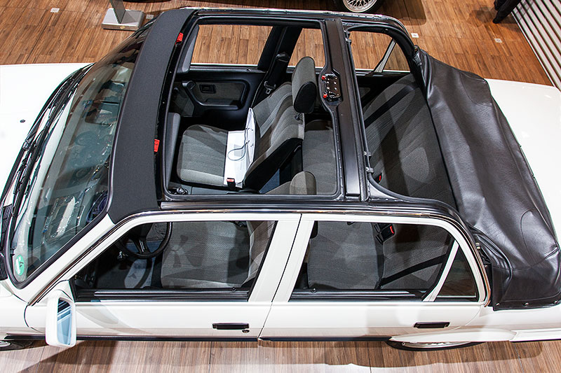 BMW 320i Baur Topcabriolet auf der Techno Classica 2015