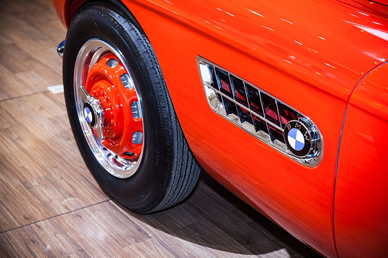 BMW 507, seitliche Kieme und Vorderrad