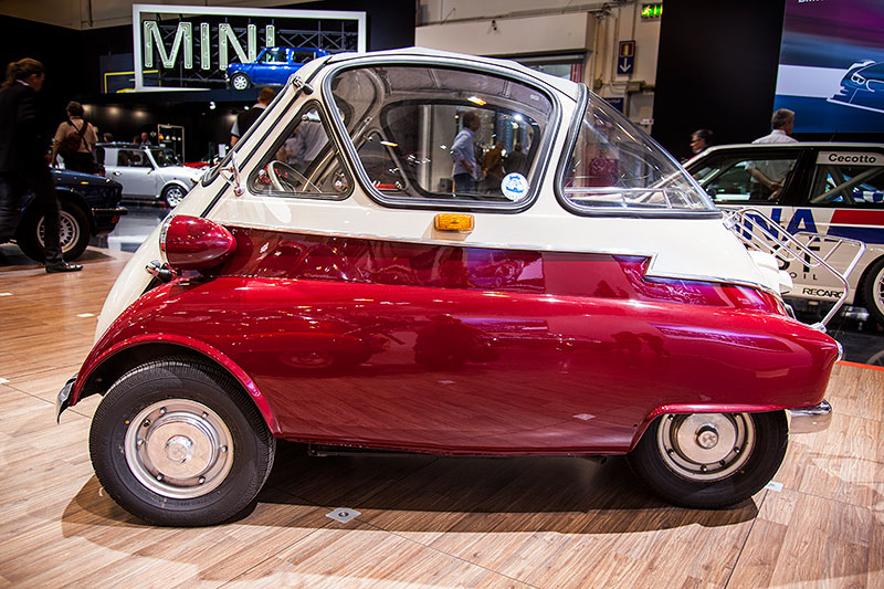 BMW Isetta 300 Standard, mit 1-Zylinder-Motorradmotor, 13 PS
