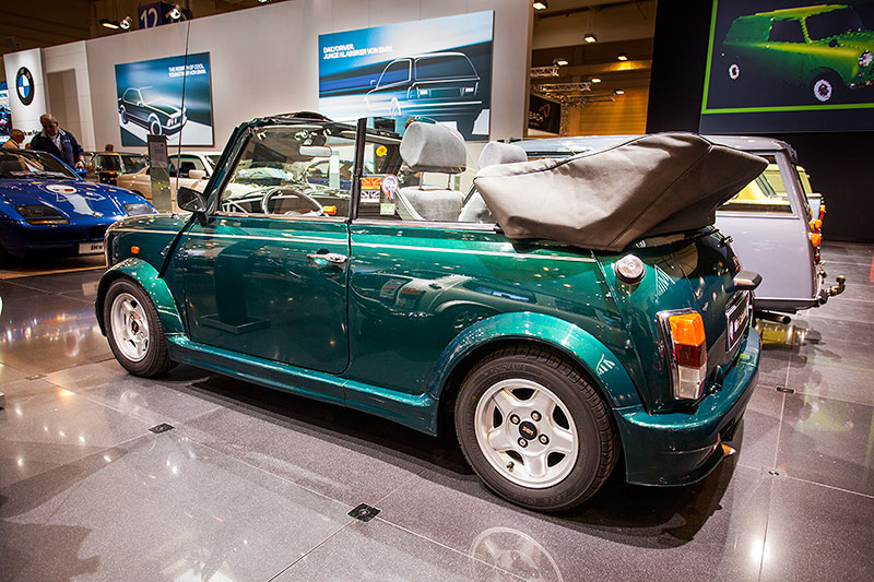 Mini Cabriolet in British Racing Green metallic