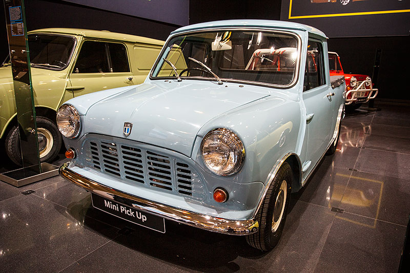 Mini Pick-up, mit 4-Zylinder-Reihenmotor, 34 PS