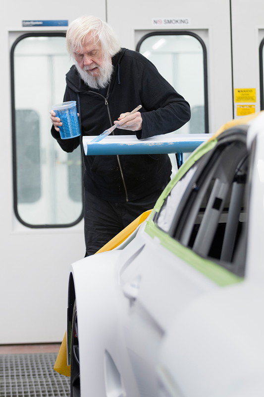 Das 19. BMW Art Car von John Baldessari - Gestaltung in Oxnard, Kalifornien