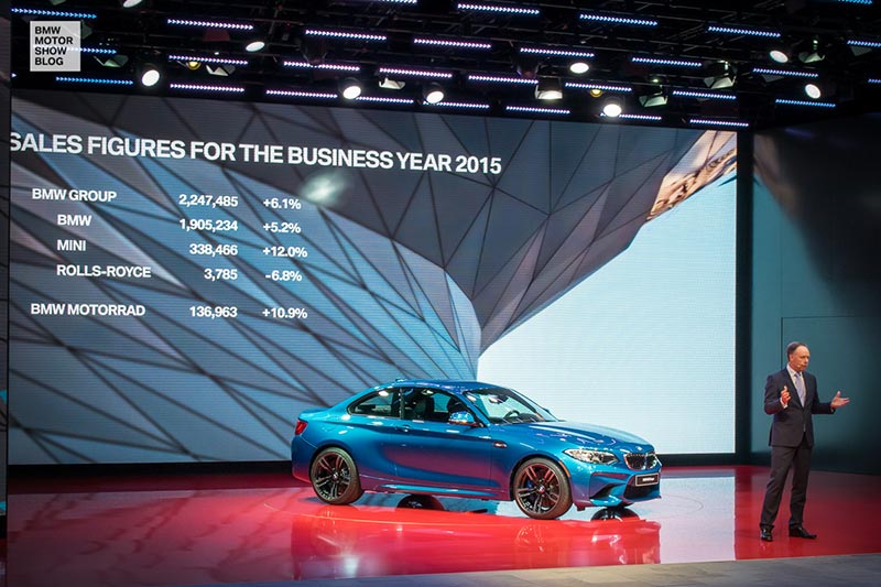 Ian Robertson prsentierte in Detroit die Verkaufszahlen der BMW Group des Jahres 2015