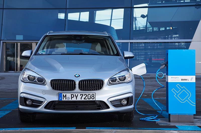 BMW 225xe