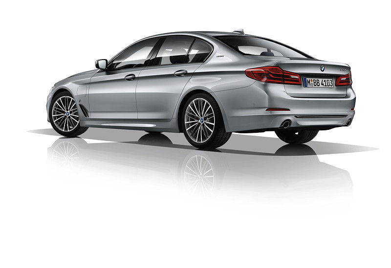 BMW 530e iPerformance Limousine (G30)