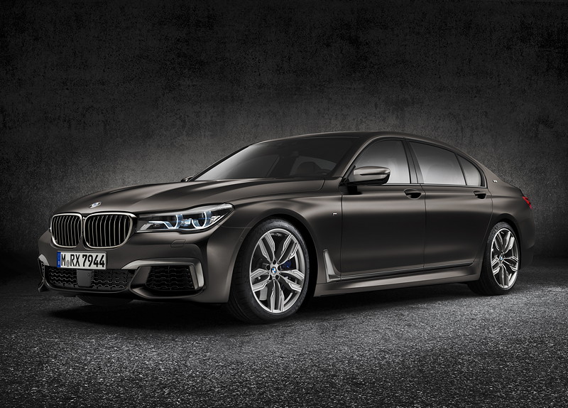 BMW M760Li xDrive